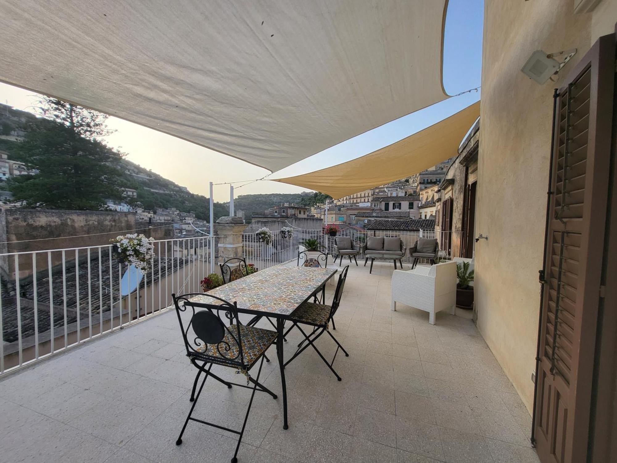 Casa Mavi Limite Delle Due Matrici Βίλα Μόντικα Εξωτερικό φωτογραφία